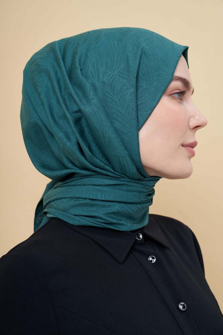 Mizalle Zümrüt Yeşili Neva Jakarlı Şal - Mizalle